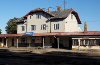 Střecha nádraží - původní stav