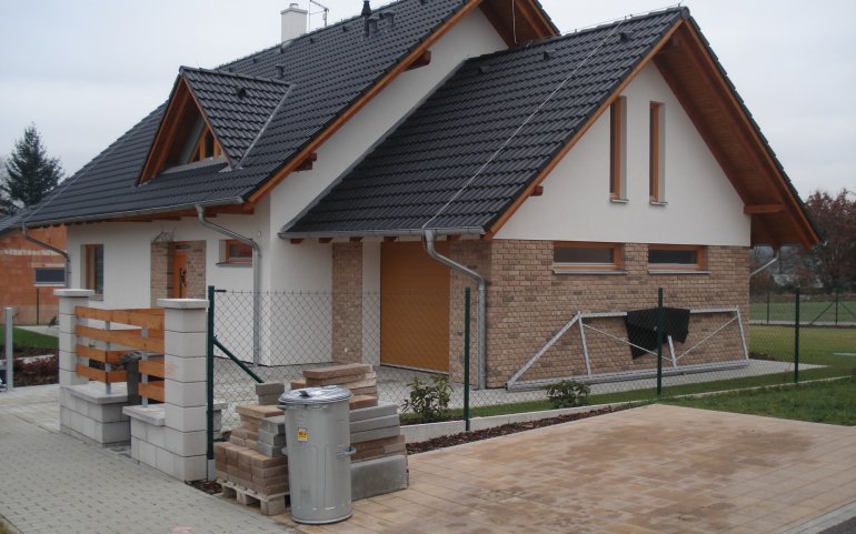 Střecha rodinného domu - Radobyčice