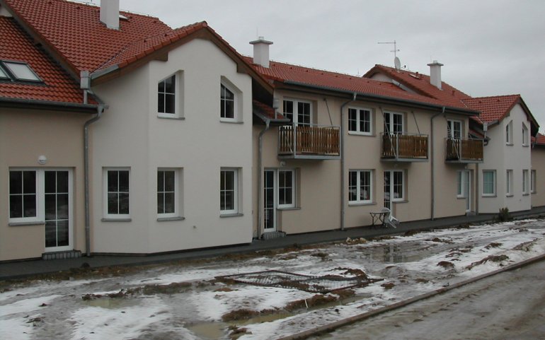 Střechy bytových jednotek Plzeň-Černice