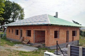 Střecha novostavby - Hradec u Stoda