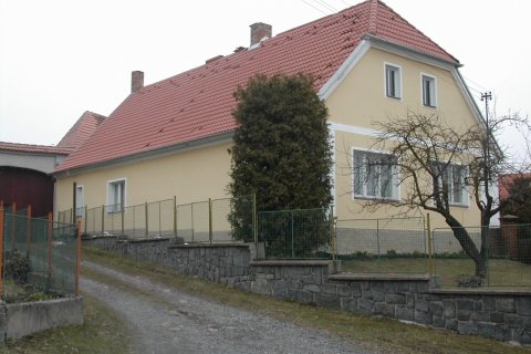 Rekonstrukce střechy rodinného domu - Svojšice