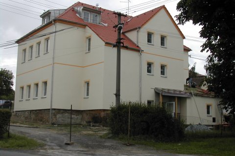 Střecha bytového domu - Pernarec